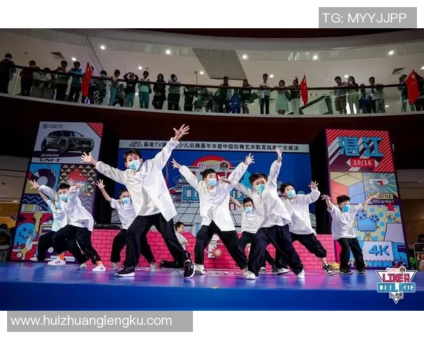 深圳街舞队的包夹现象解析与街舞文化的深度融合探讨